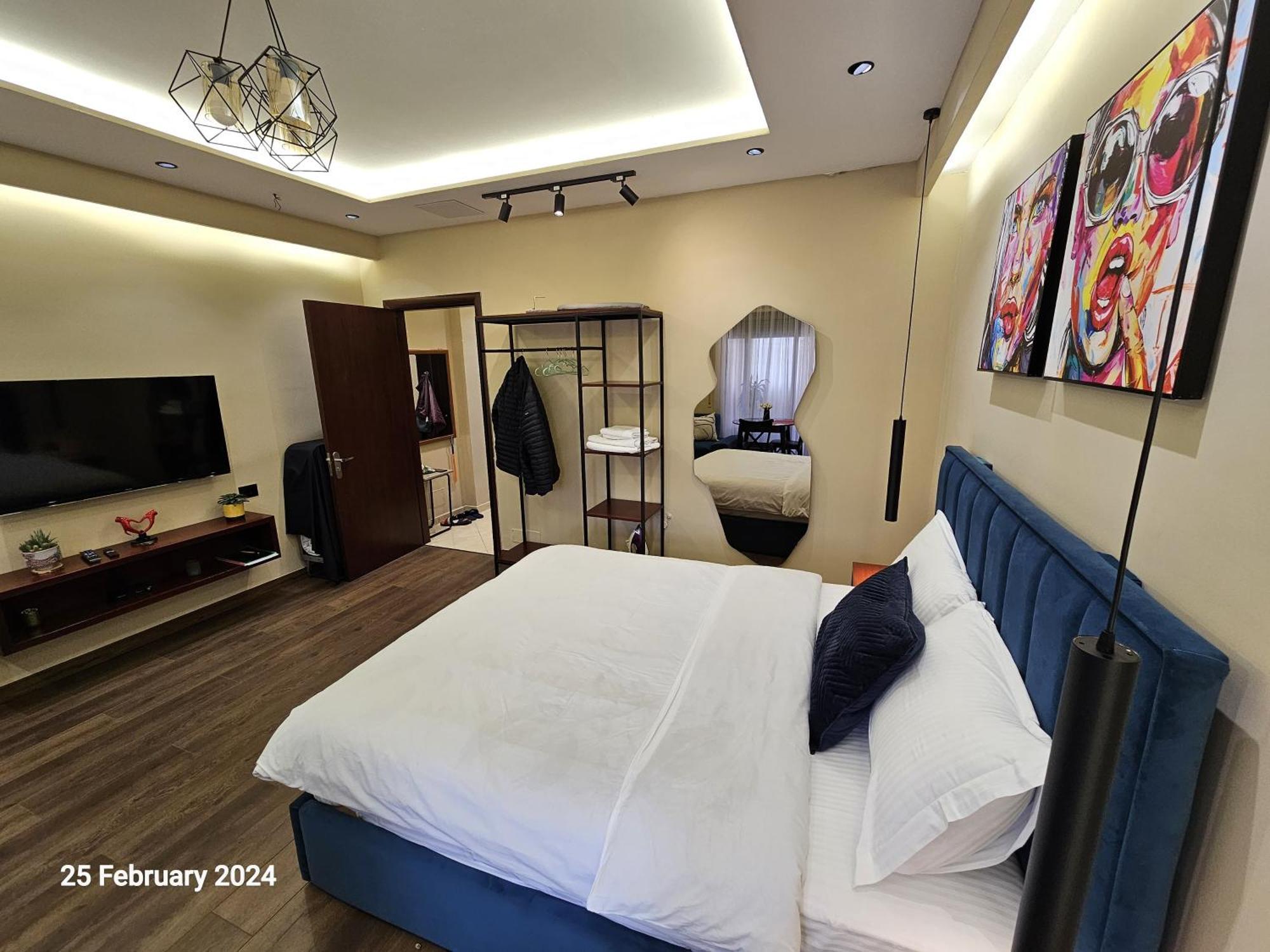 Tirana Daily Rental Apartments 1 エクステリア 写真