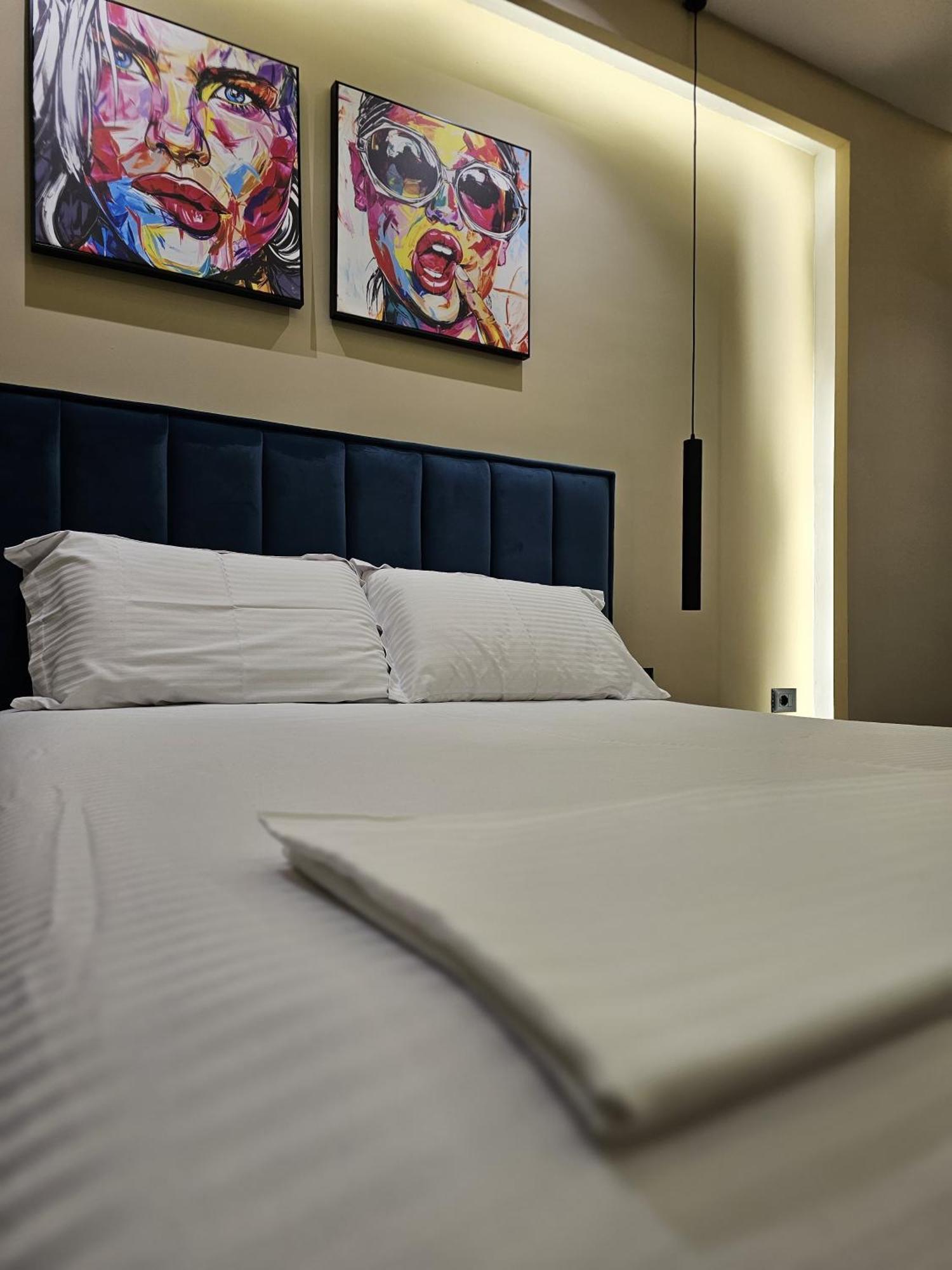 Tirana Daily Rental Apartments 1 エクステリア 写真